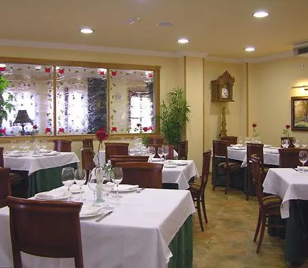 Hospederia Villaescusa 3*